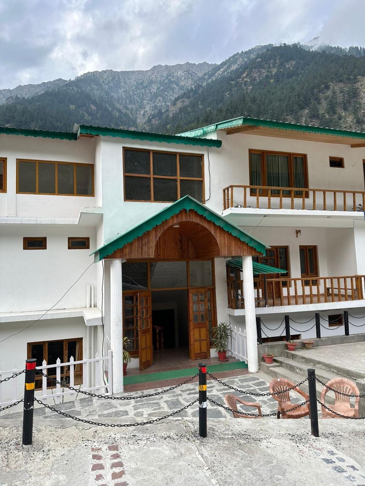 Hotel Prakriti-The Retreat à Harsil Extérieur photo